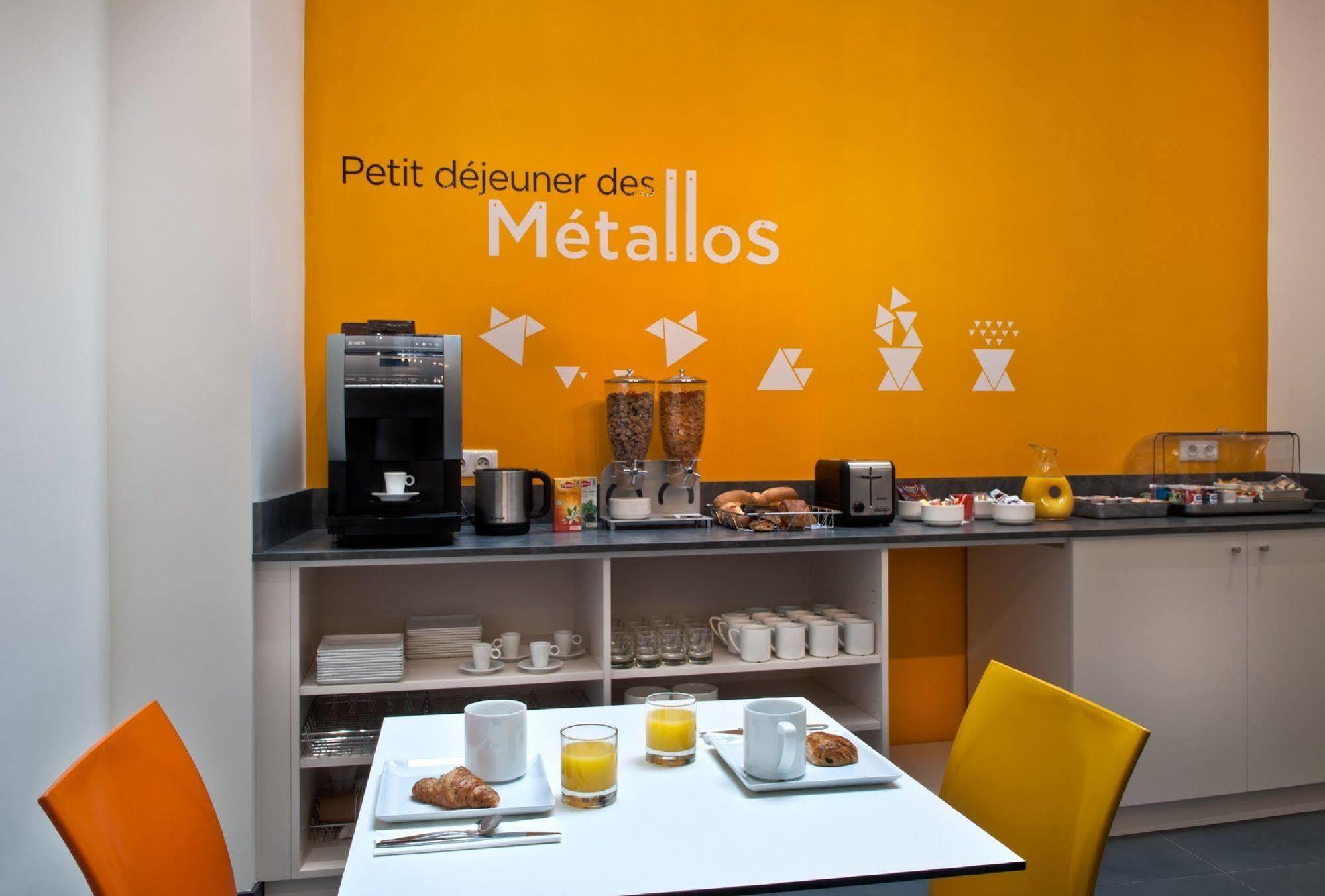 Hotel Des Metallos Párizs Kültér fotó